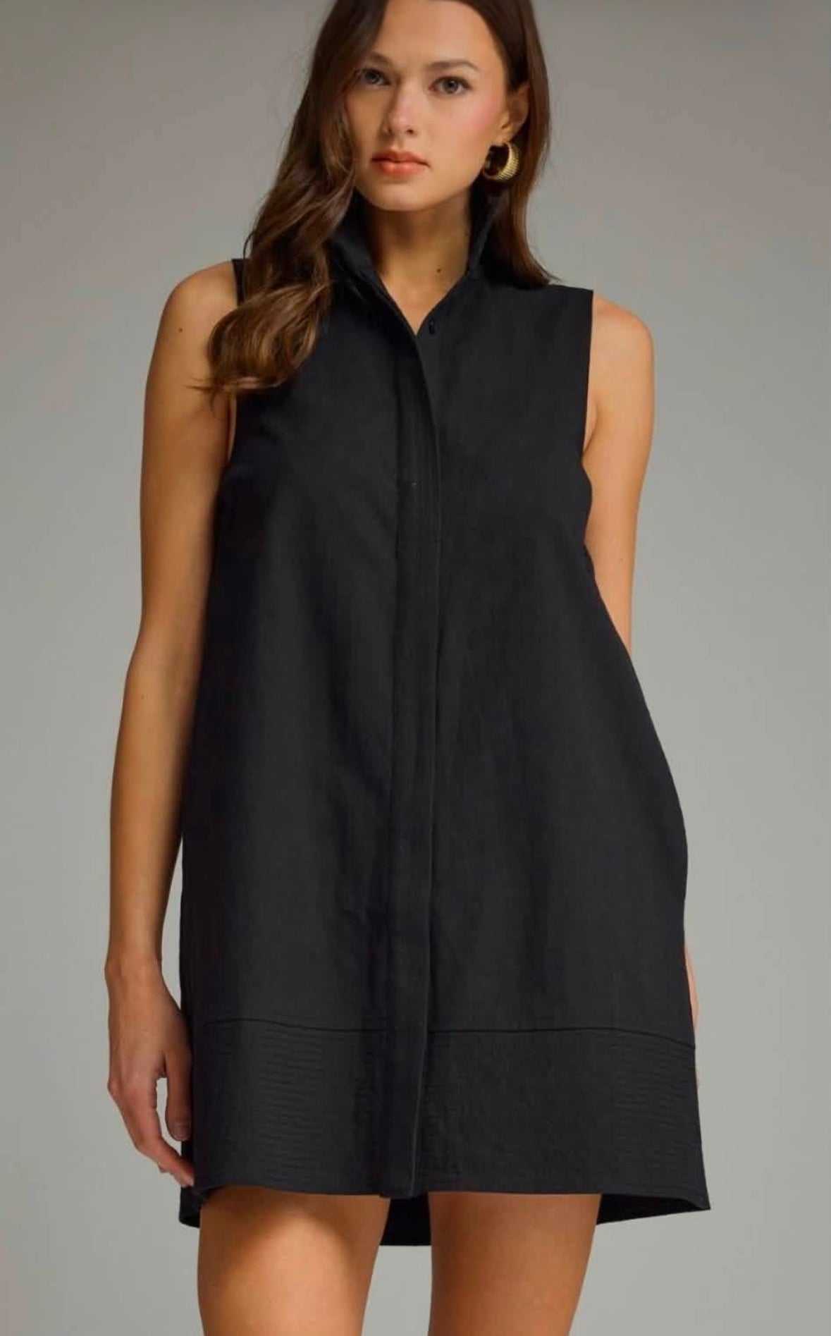 Sleeveless Black Dress